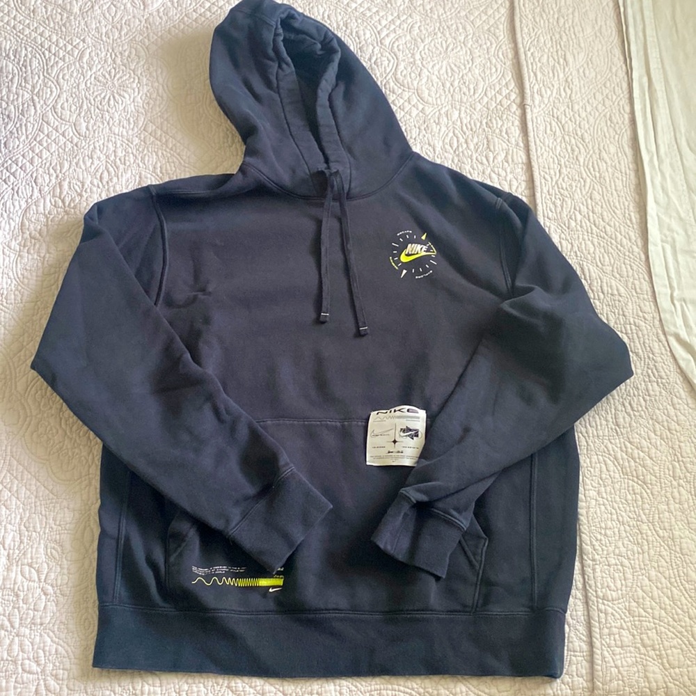 Nike swearshirt